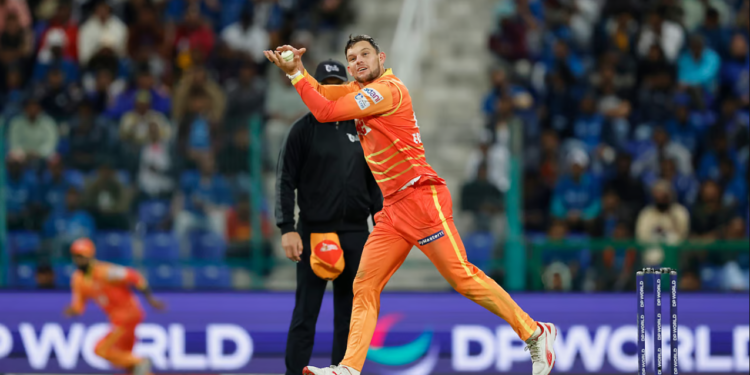 Gulf Giants Triumph Over MI Emirates in Thrilling Contest